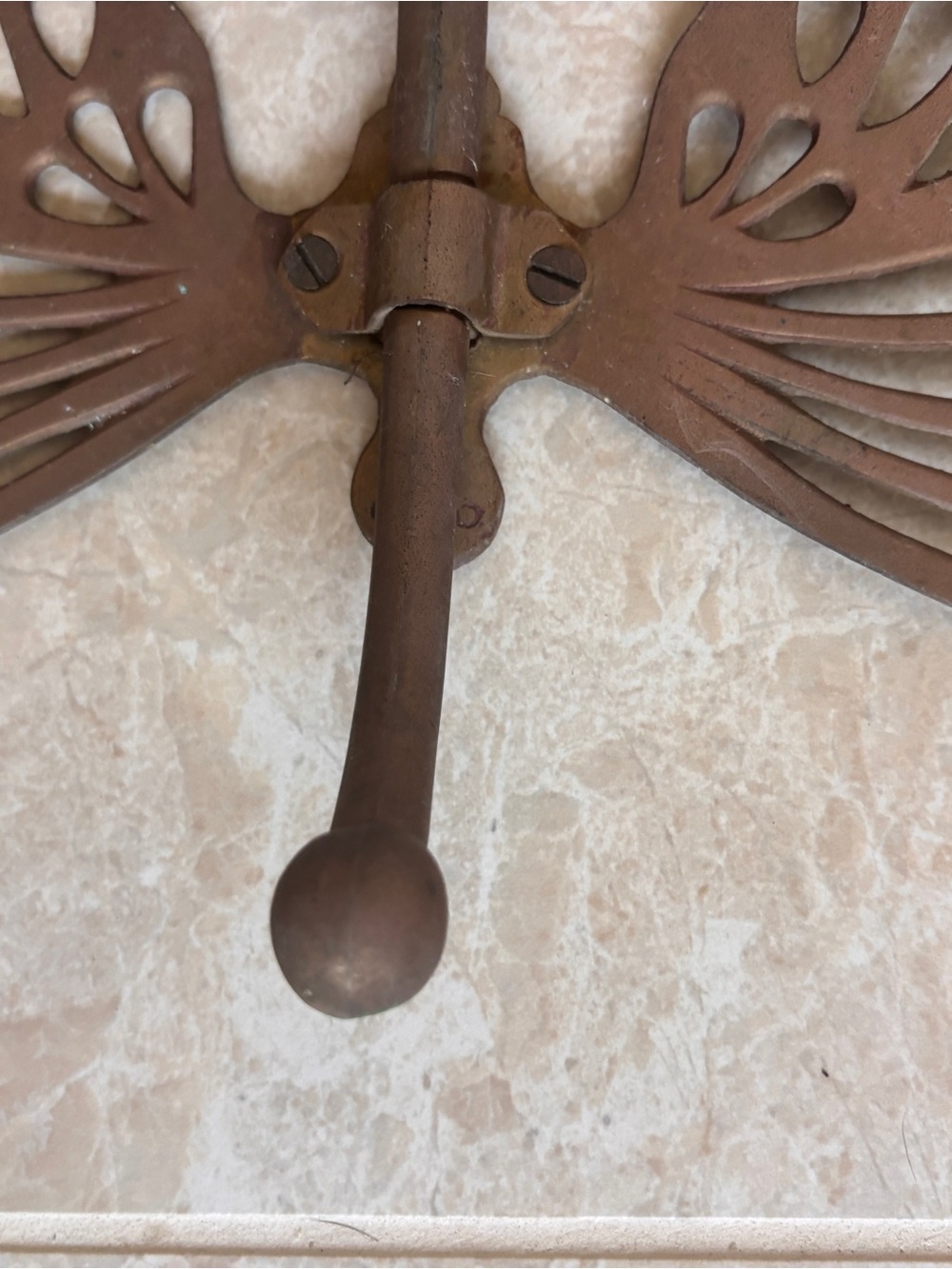 Vintage Large Brass Butterfly Decorative Wall Hook Old World Patina Metal - Picture 4 of 9
